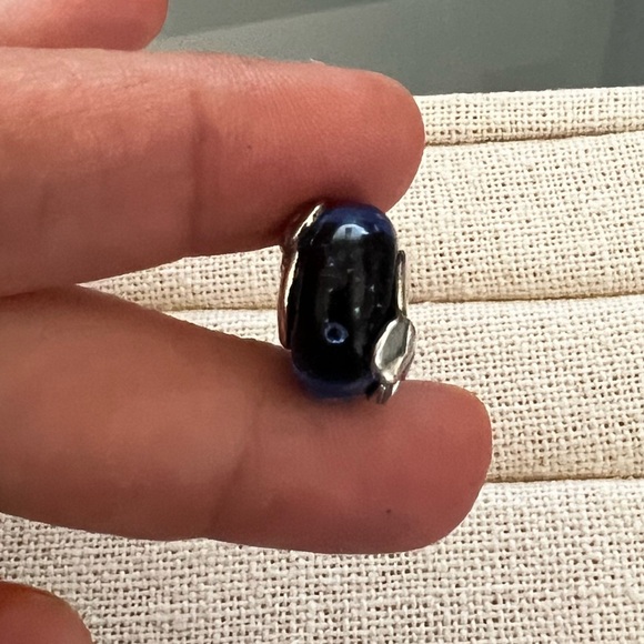 Disney Mickey Mouse & Minnie Mouse Blue Murano Glass Charm - Picture 4 of 4